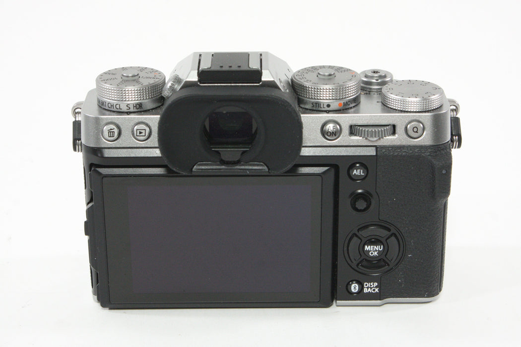 Fuji X-T5 Mirrorless Camera - Shutter Count 1036