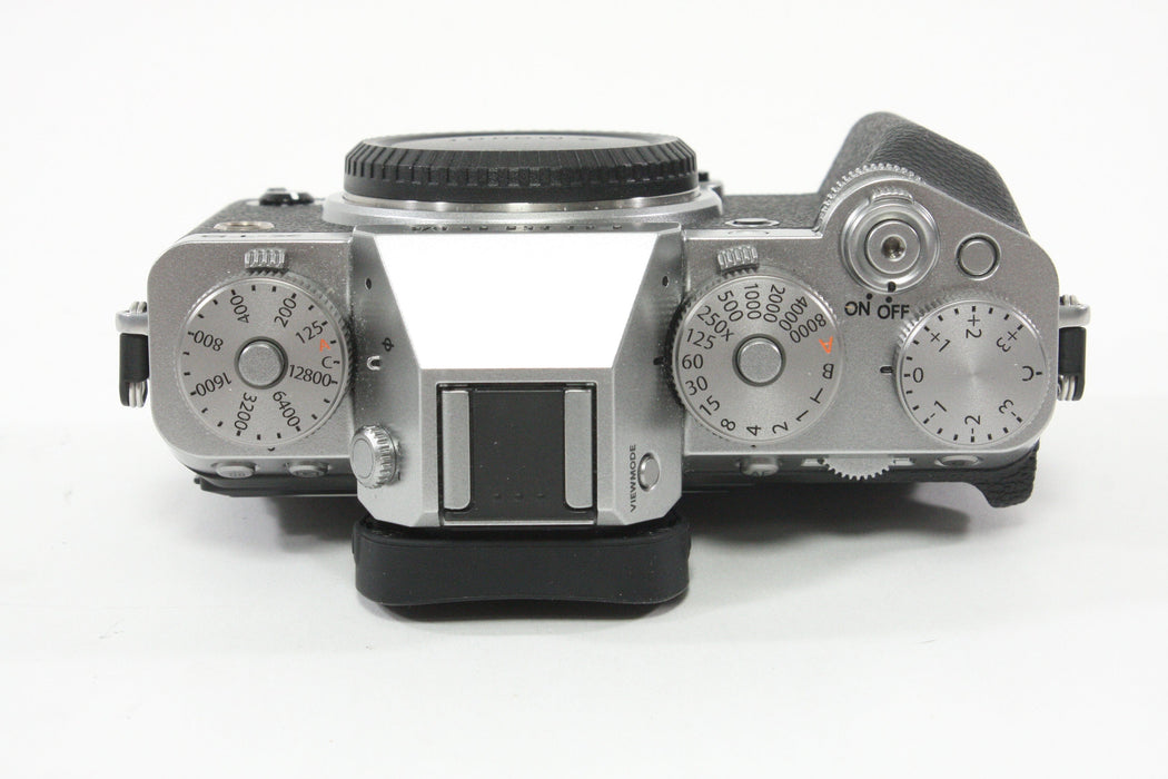 Fuji X-T5 Mirrorless Camera - Shutter Count 1036