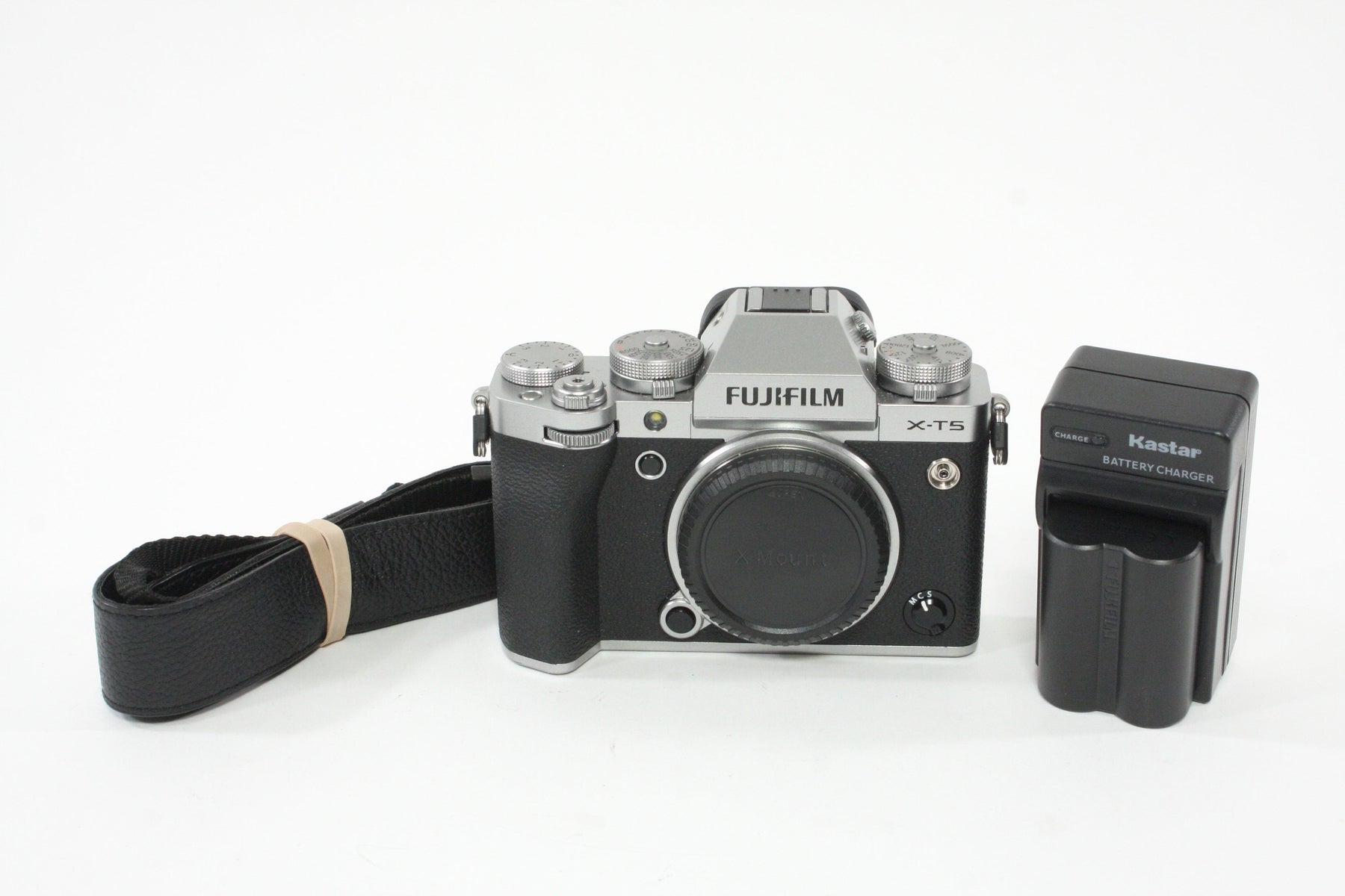 Fuji X-T5 Mirrorless Camera - Shutter Count 1036