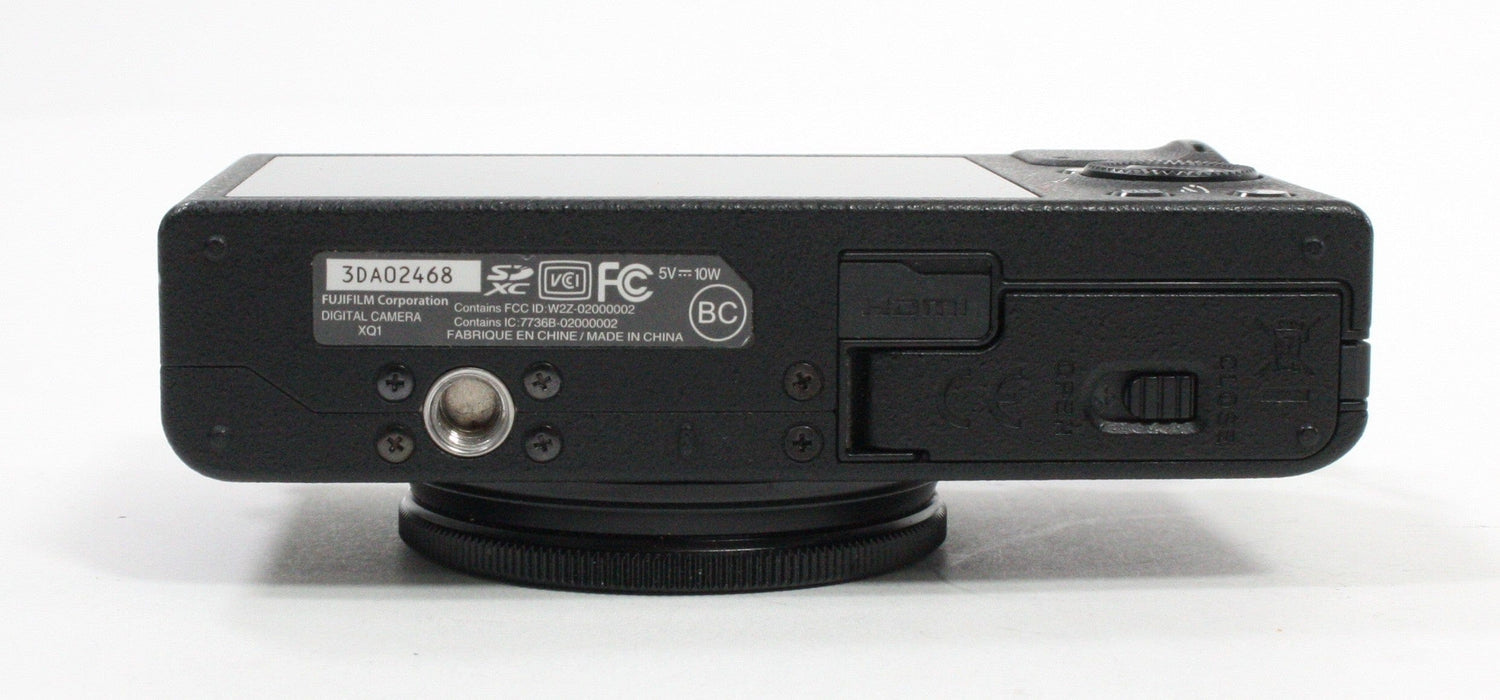 Fuji XQ1 Digital Camera 9x Zoom 12mp