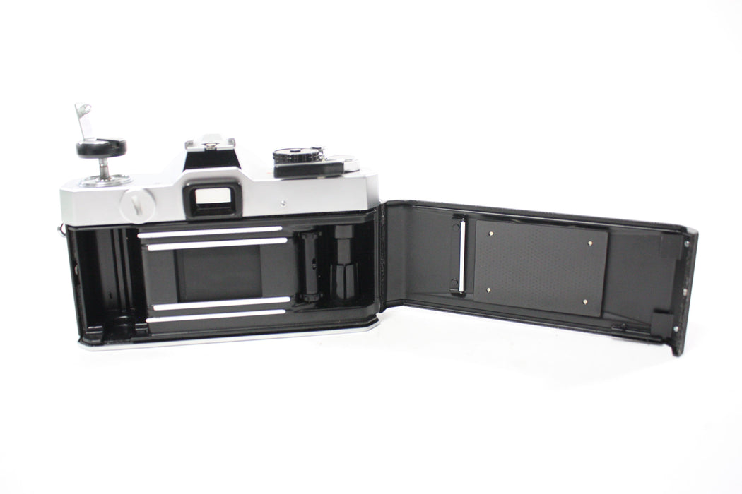 Fujica ST705 35mm SLR Camera with Fuji 55mm f/1.8 Fujinon Lens for M42 Mount