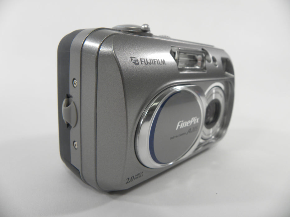 Fujifilm Fine Pix A205 2.0mp Digital Camera