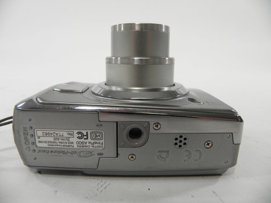 Fujifilm FinePix A900 9.0mp Digital Camera