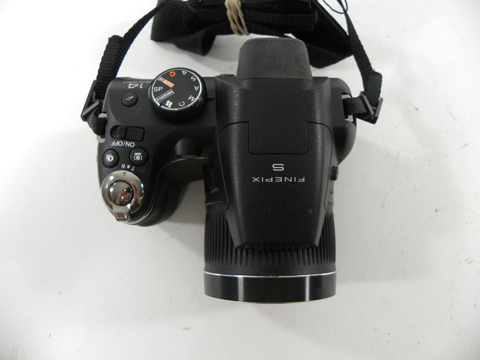 Fujifilm Finepix S4000 14mp Digital Camera