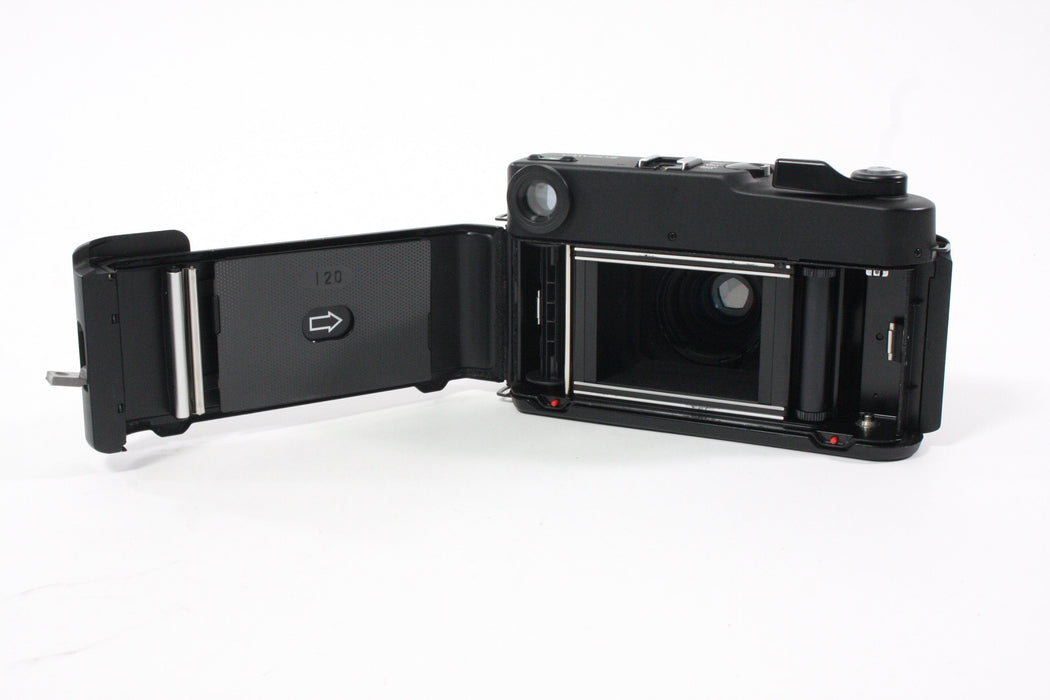 Fujifilm GW680 III Medium Format Rangefinder Camera with 204 Film Count