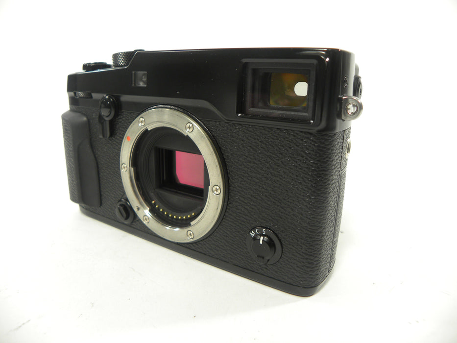 Fujifilm X-Pro 2 24.3mp Digital Mirrorless Camera Body Only S/C 30