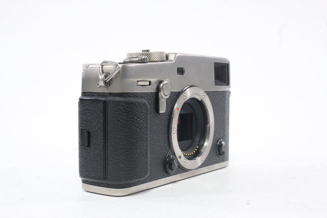 Fujifilm X-Pro3 Mirrorless Digital Camera with Titanium Grip Extender Shutter Count 1197