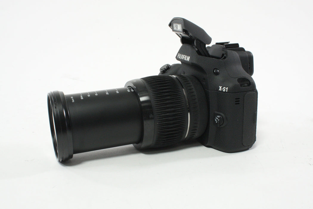 Fujifilm X-S1 Digital Camera with Super EBC 26x Zoom Lens 12.0mp