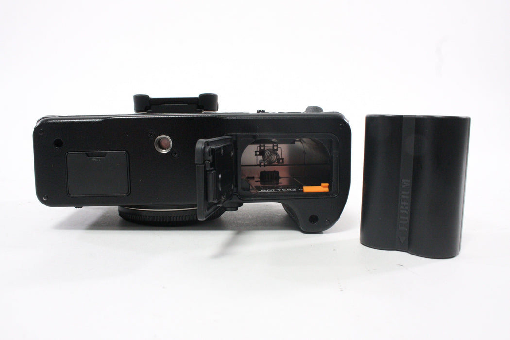 Fujifilm X-t4 Digital Mirrorless Camera with a Shutter Count of 8,169