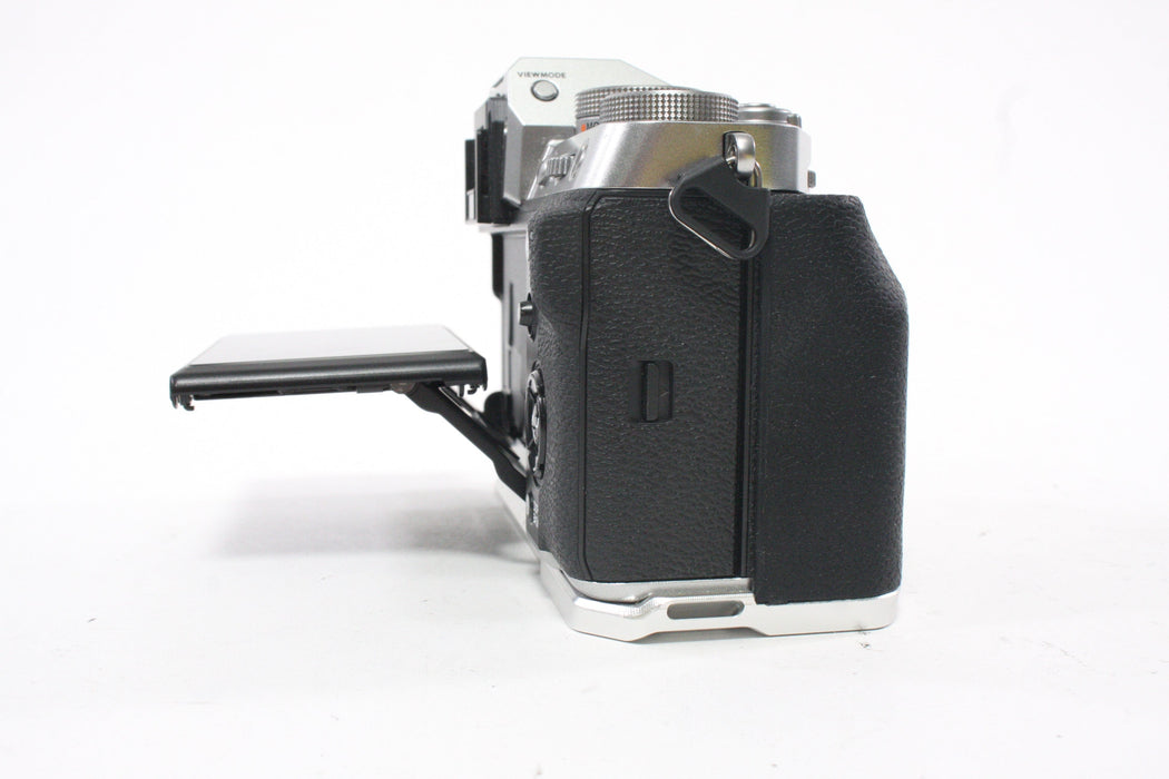 Fujifilm X-T5 Mirrorless Digital Camera Body with Shutter Count of 1,179