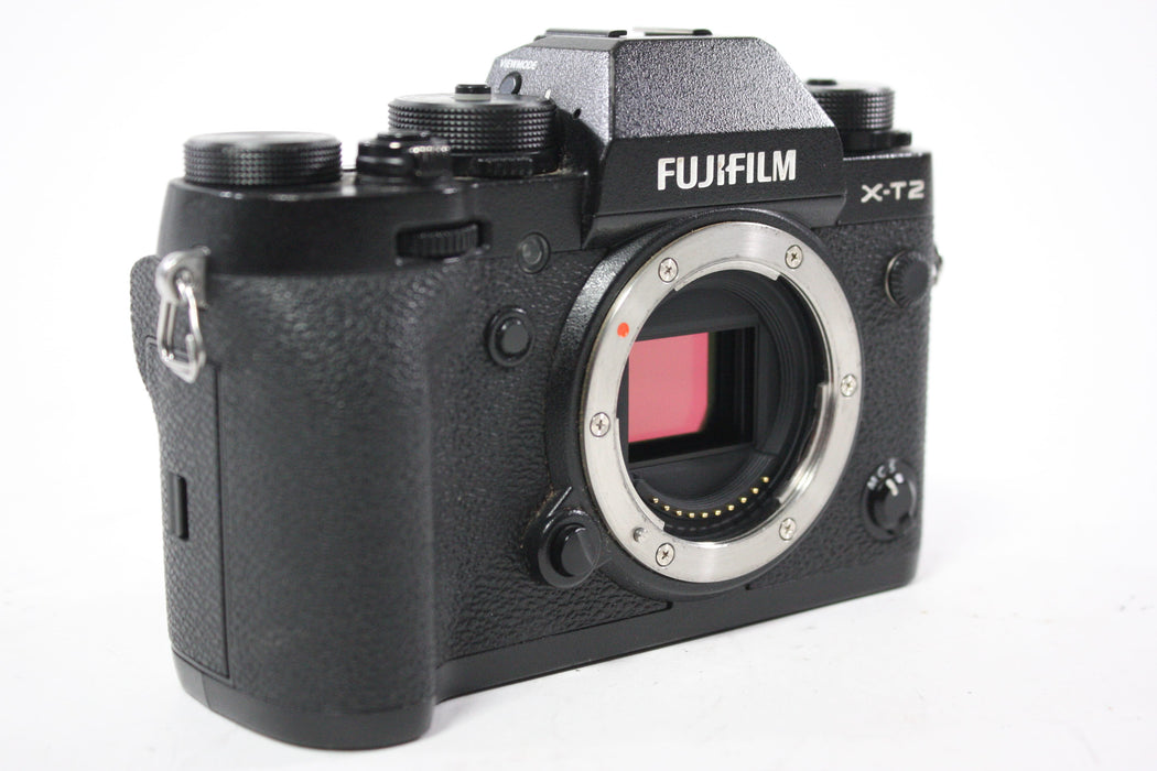 Fujifolm X-T2 Digital Mirrorless Camera with 18-55mm f/2.8-4 Super EBC XF Lens
