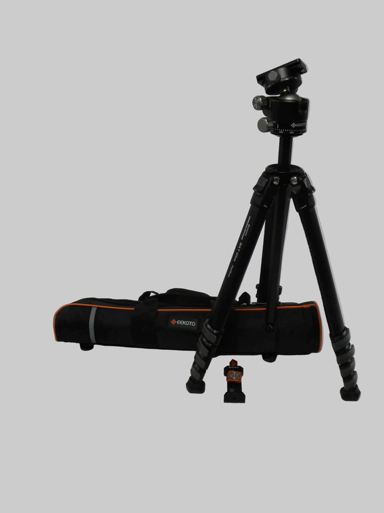 Geekoto Mecha Stand Mat Ultra Hellbat Tripod