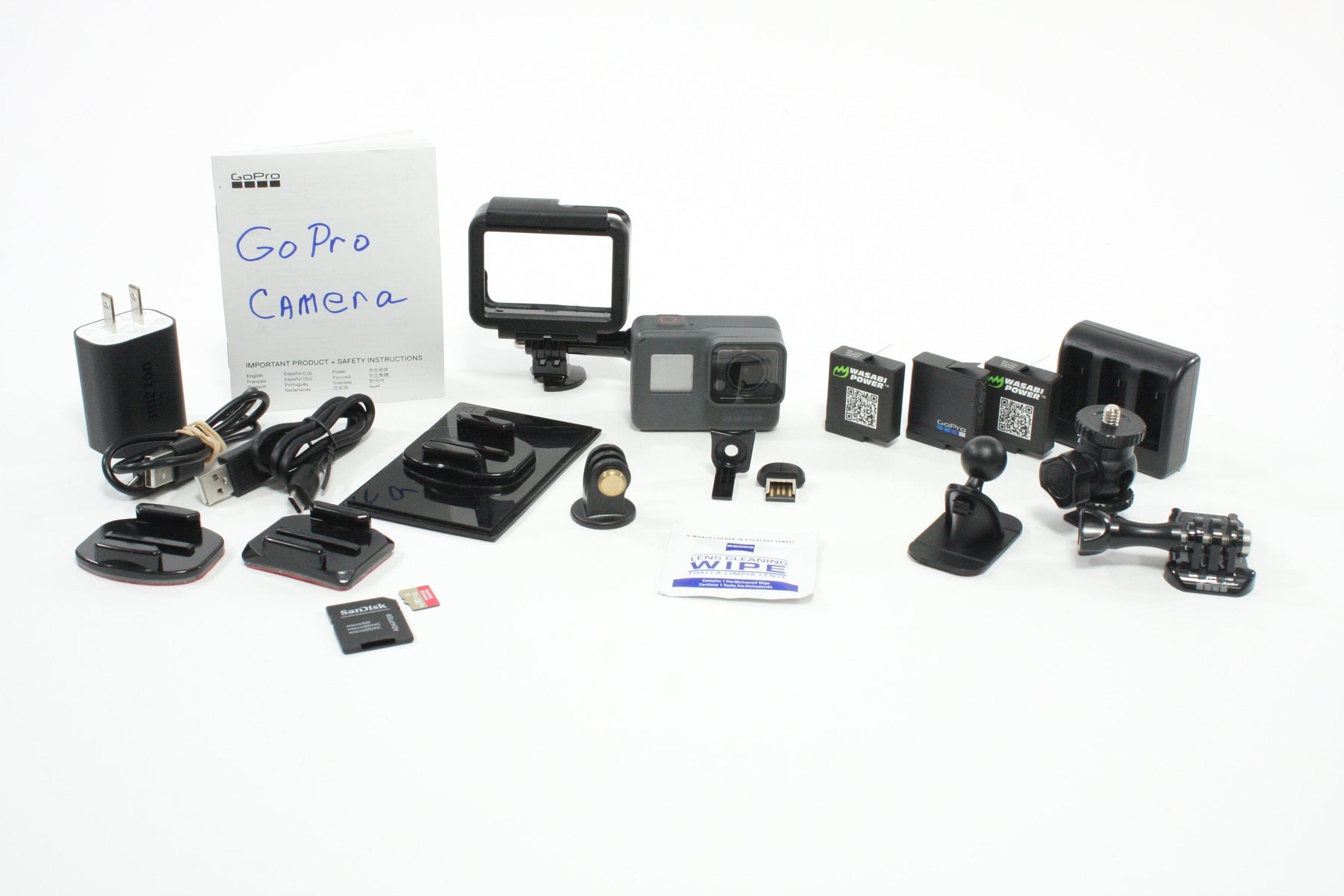 GoPro Hero5 with Accessories (Black)