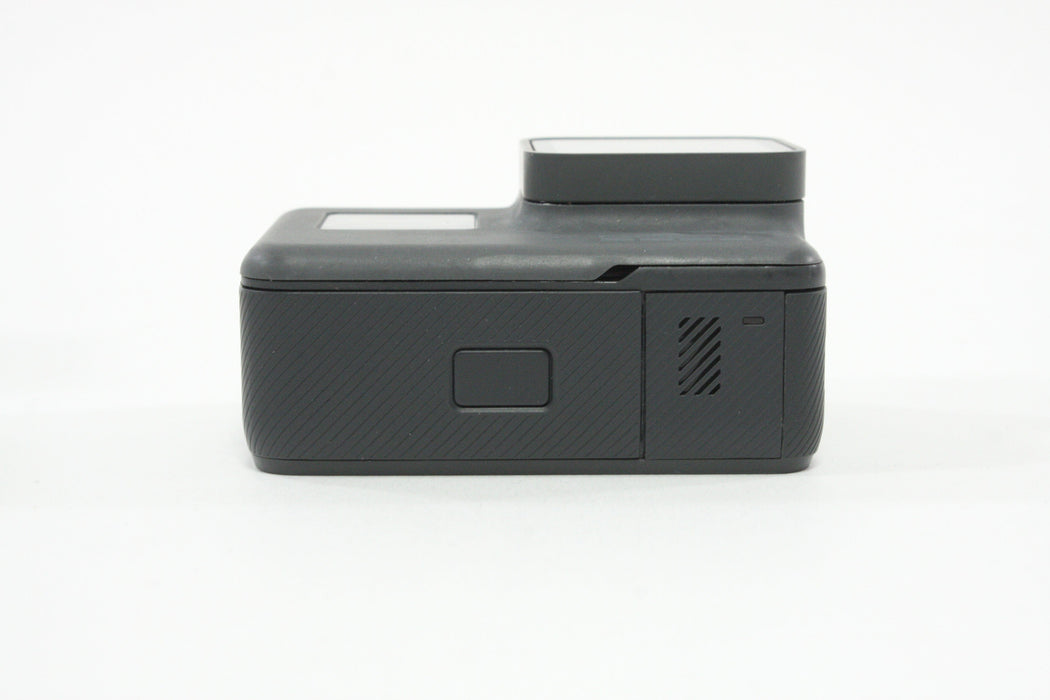 GoPro Hero5 with Accessories (Black)