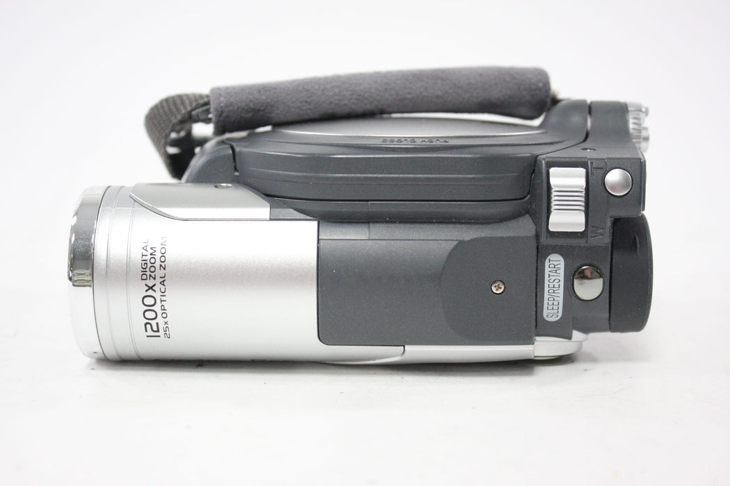 Hitachi DZ-BX35A DVD Camcorder