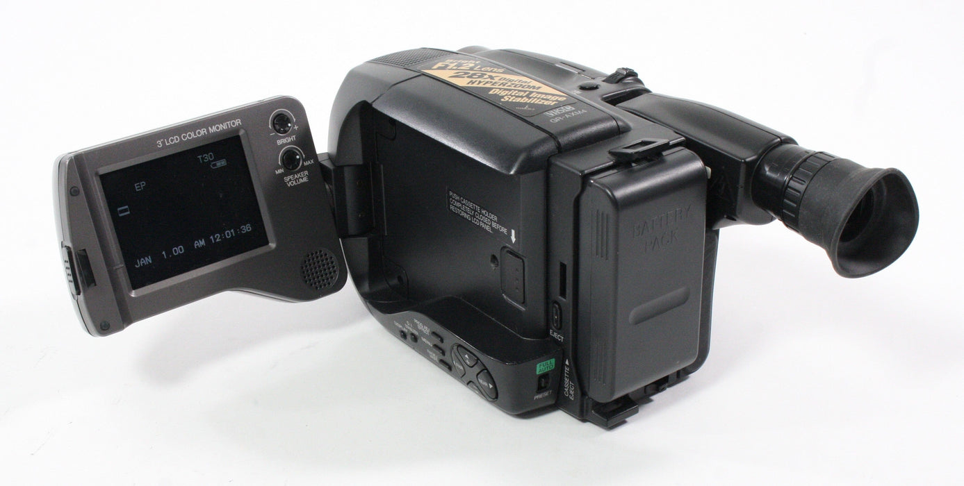 JVC GR-AXM4 VHS-C Camcorder