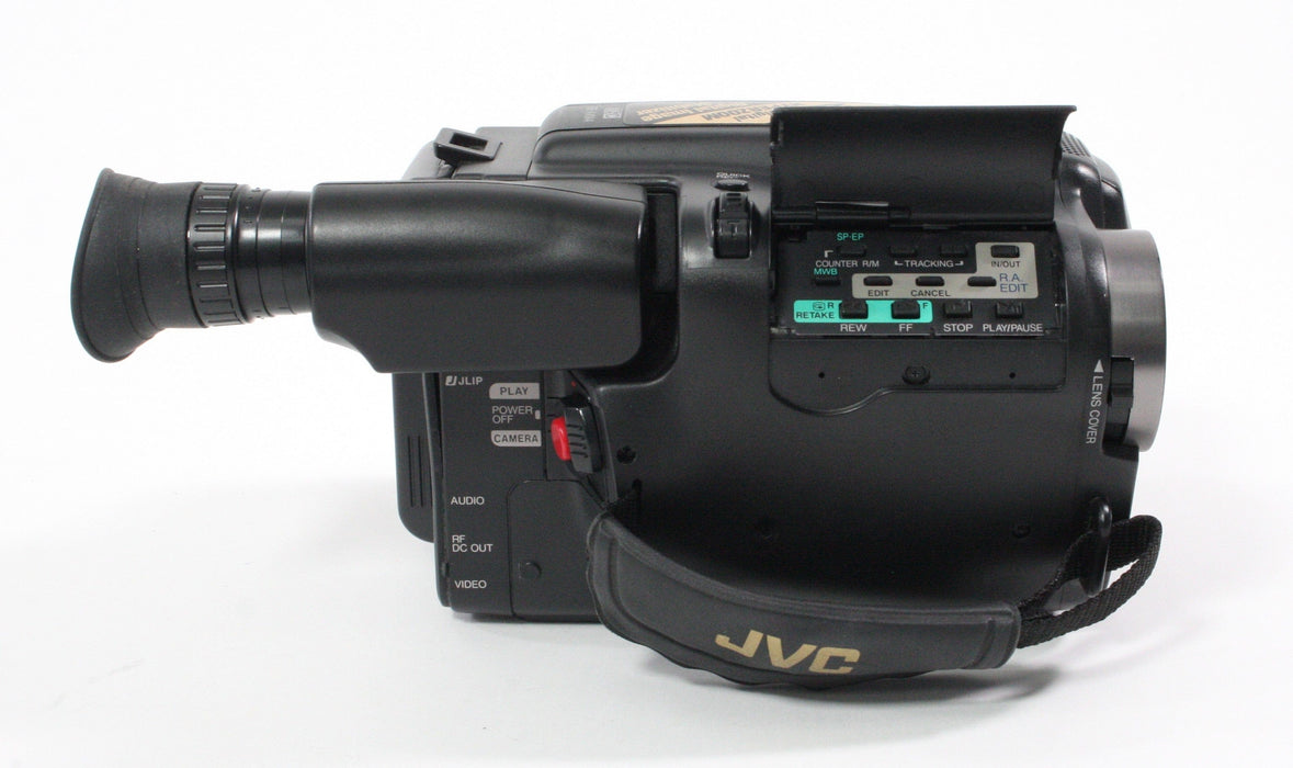 JVC GR-AXM4 VHS-C Camcorder