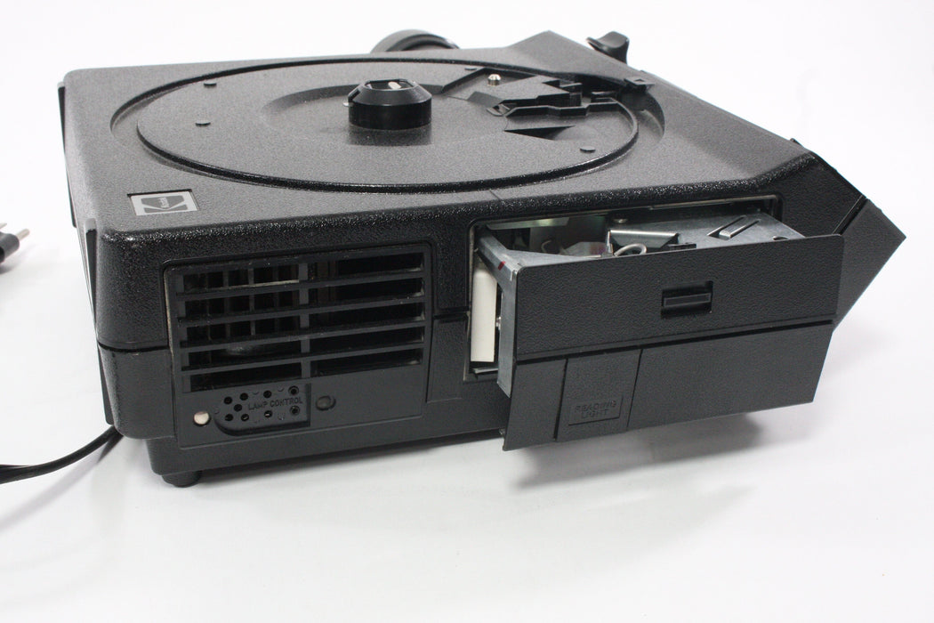 Kodak Carousel 4400 Projector with Zoom Lens