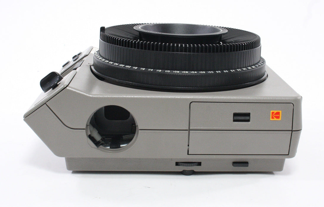 Kodak Ektagraphic III A with 4-6" Zoom and Tiffen Hard Case