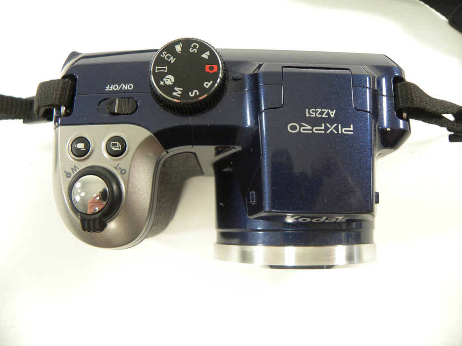 Kodak PIX Pro AZ 251 16.0mp Digital Camera