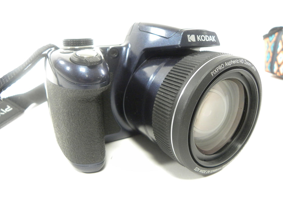 Kodak Pix Pro AZ528 16.0mp Digital Camera