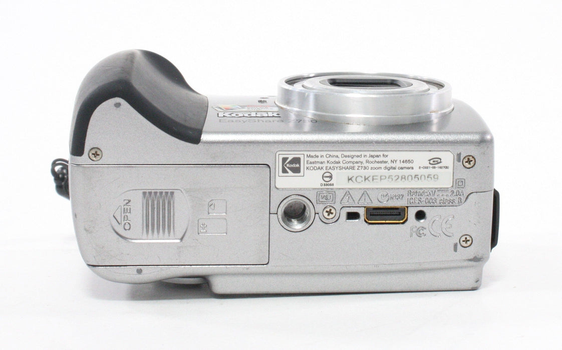 Kodak Z730 Easy Share Digital Point and Shoot Camera