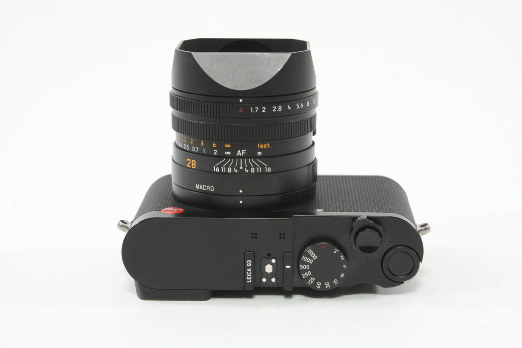Leica Q3 Compact Full Frame Camera with 28mm f1.7 Summilux Lens - Model 19-080