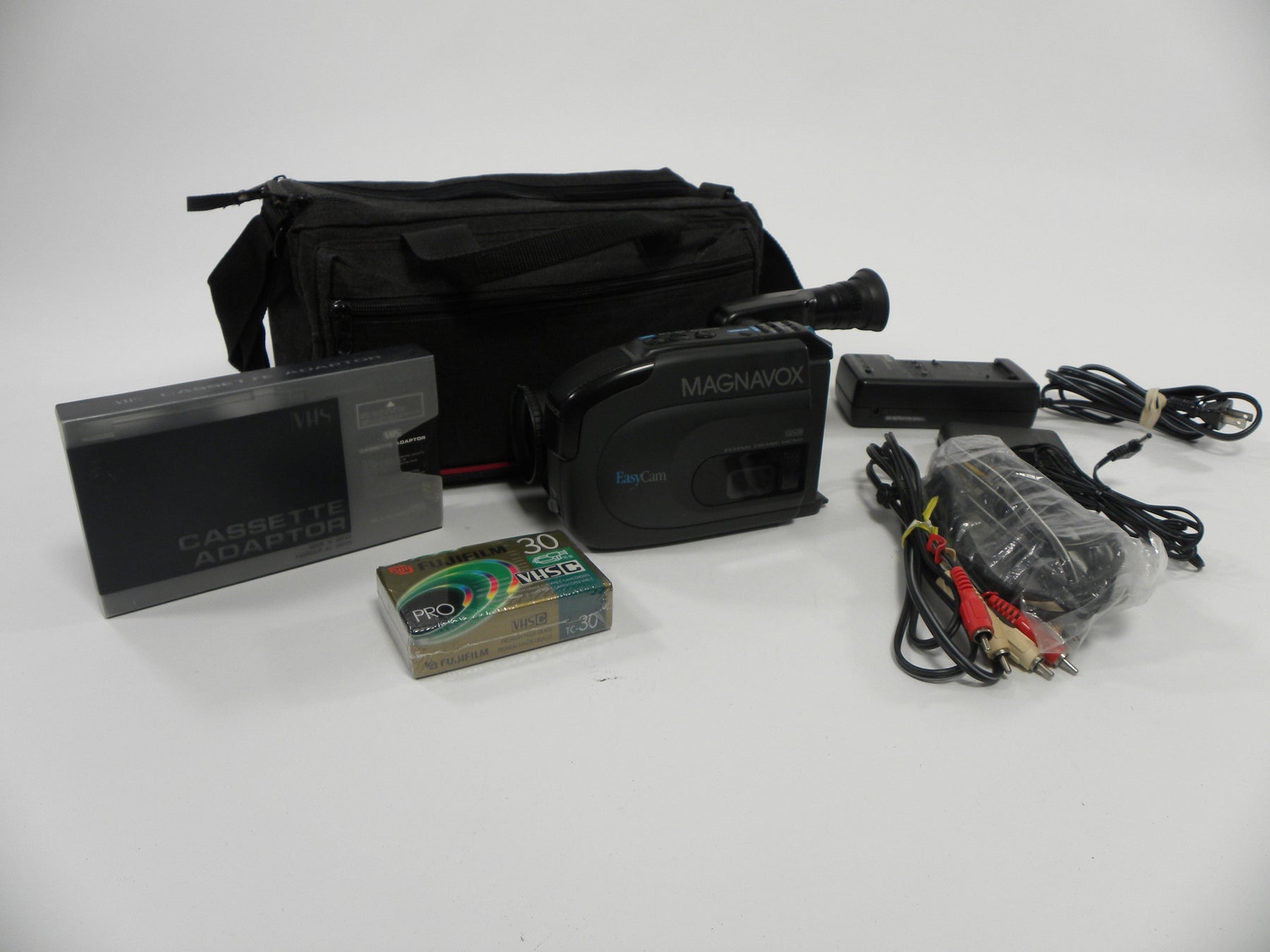 Magnavox Easy Cam VHS-C Camcorder CVS610AV01