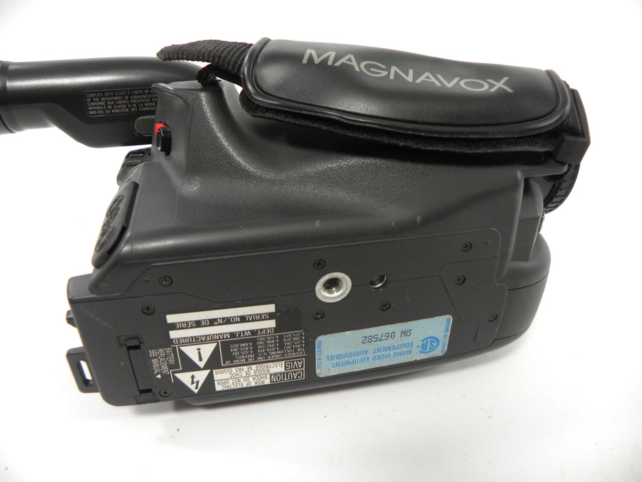 Magnavox Easy Cam VHS-C Camcorder CVS610AV01