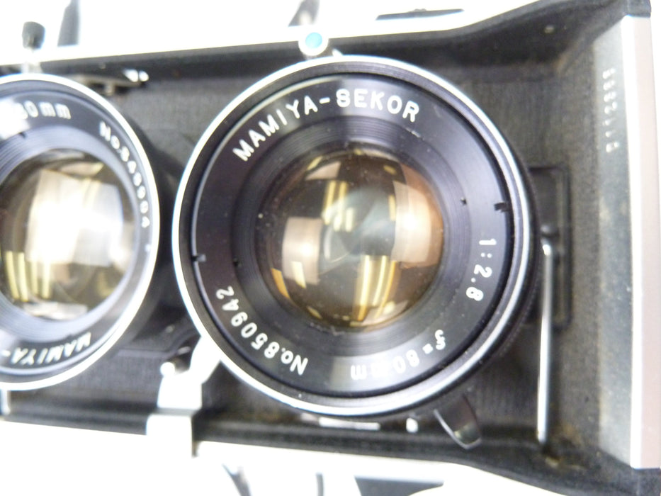 Mamiya 330F Twin Lens Reflex Camera Outfit with 80MM f2.8 Blue Dot Lens