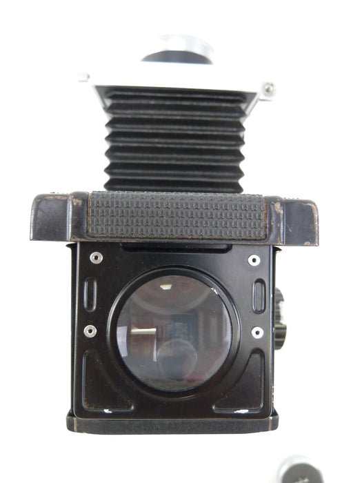 Mamiya C220 Camera Outfit with 80MM f2.8 Lens