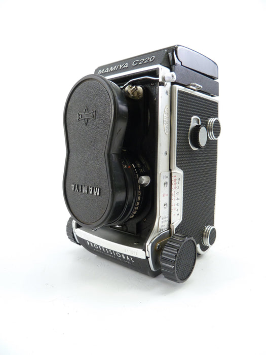 Mamiya C220 Outfit with 80MM F2.8 Lens and WLF