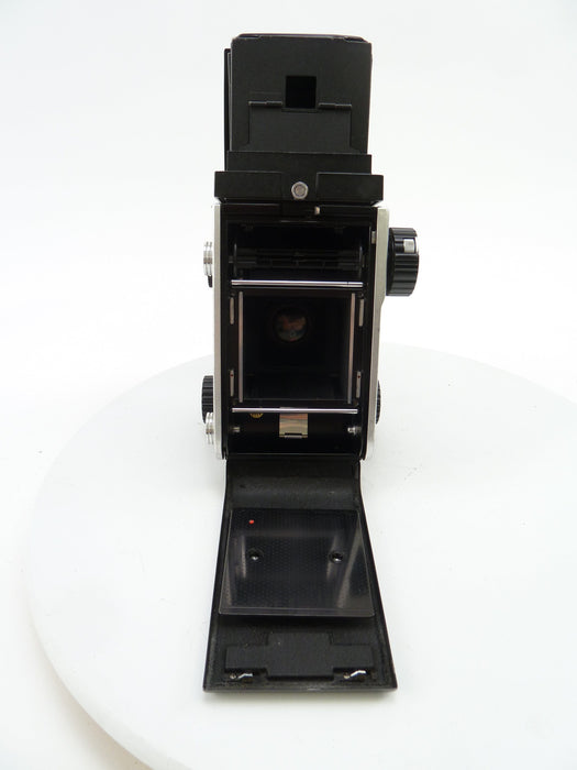 Mamiya C220 Outfit with 80MM F2.8 Lens and WLF