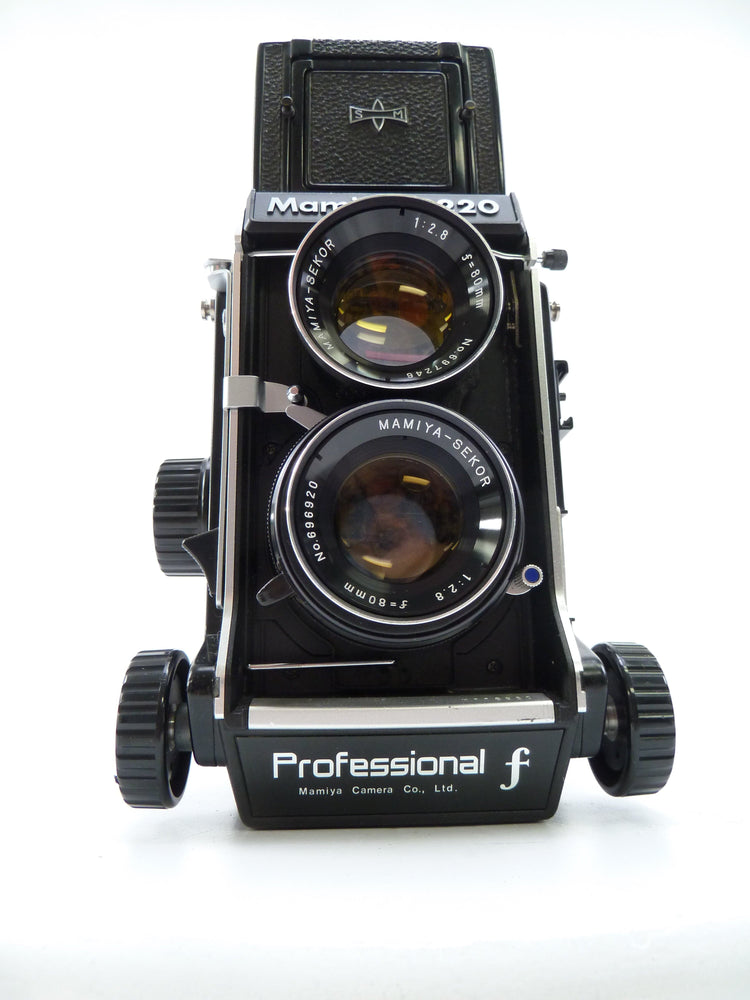 Mamiya C220F Camera Outfit with 80MM f2.8 Blue Dot Lens and Waist Level Finder