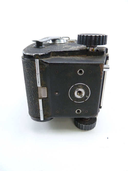 Mamiya C330 Camera Body being sold AS IS