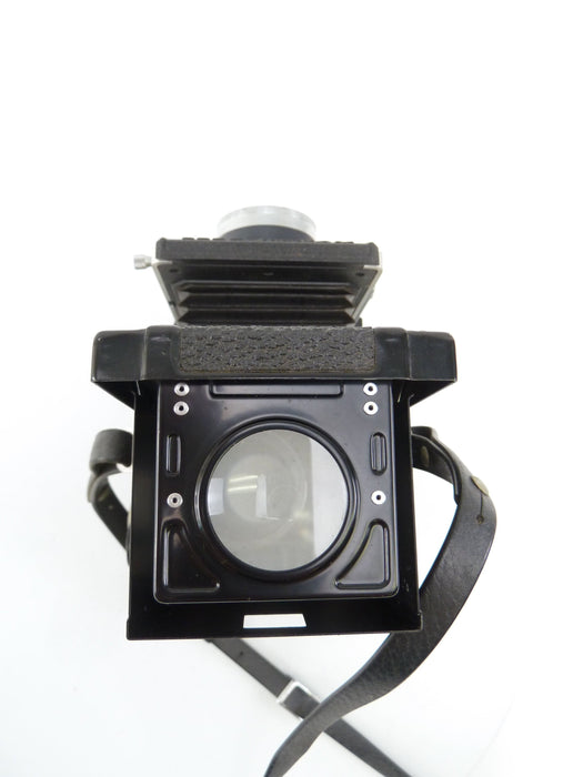 Mamiya C330 Kit with 80MM F2.8 Lens and Waist Level Finder