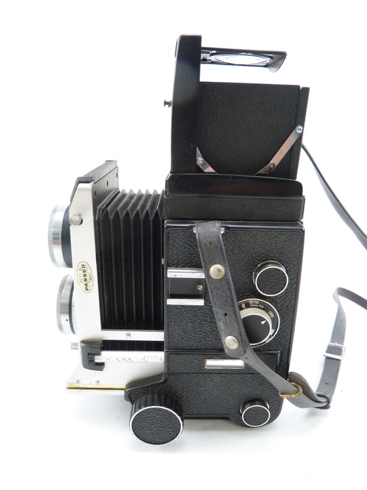 Mamiya C330 Kit with 80MM F2.8 Lens and Waist Level Finder