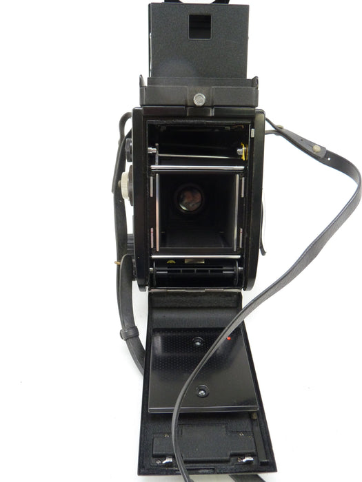 Mamiya C330 Kit with 80MM F2.8 Lens and Waist Level Finder