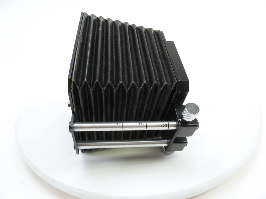 Mamiya Focusing Lens Hood with 77MM Adapter