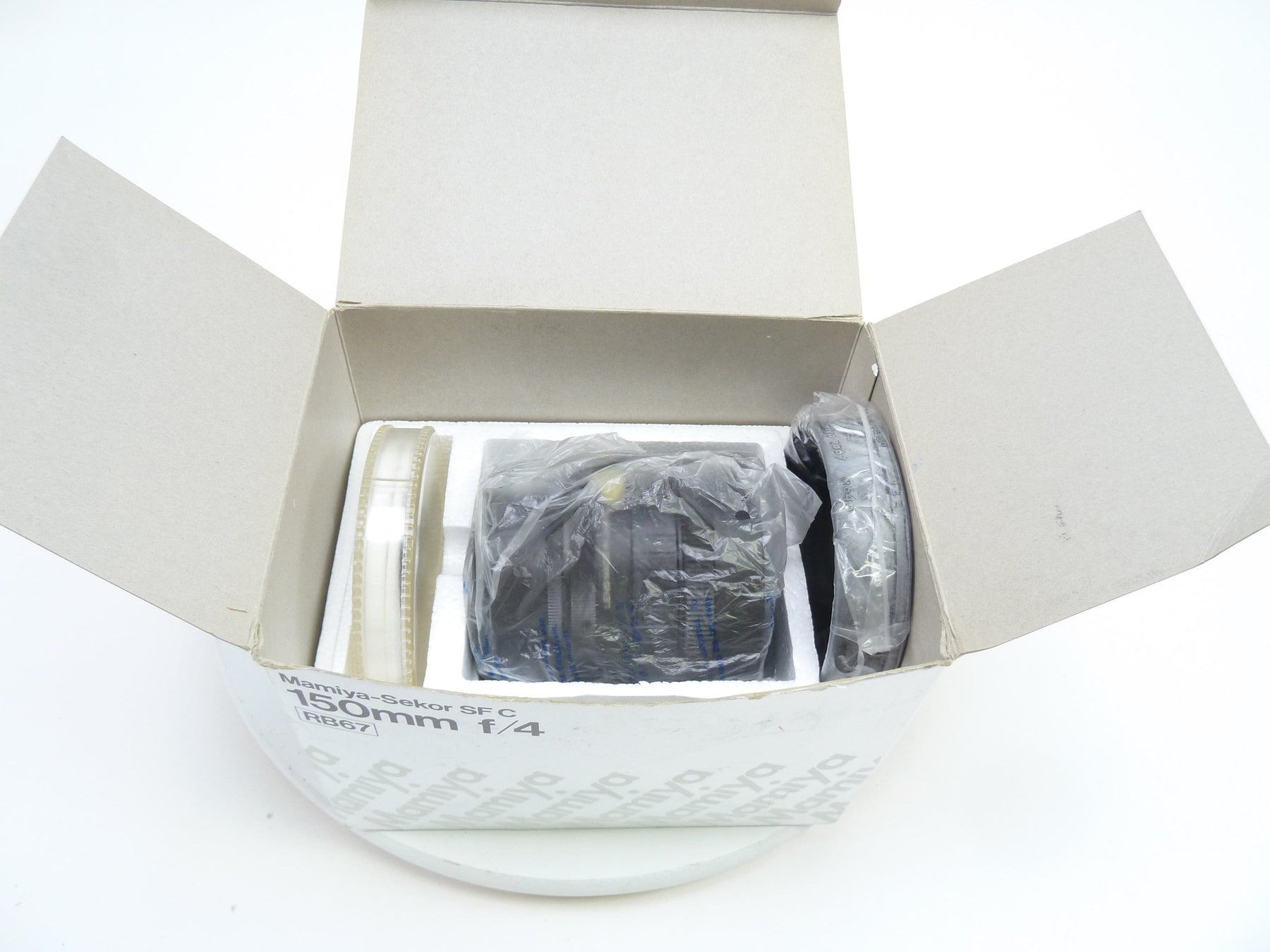 Mamiya RB67 150MM F4 Soft Focus Lens with complete set of Disks