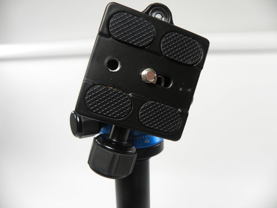 MeFoto A1350 Aluminum Tripod (Blue) w/Q1 Head