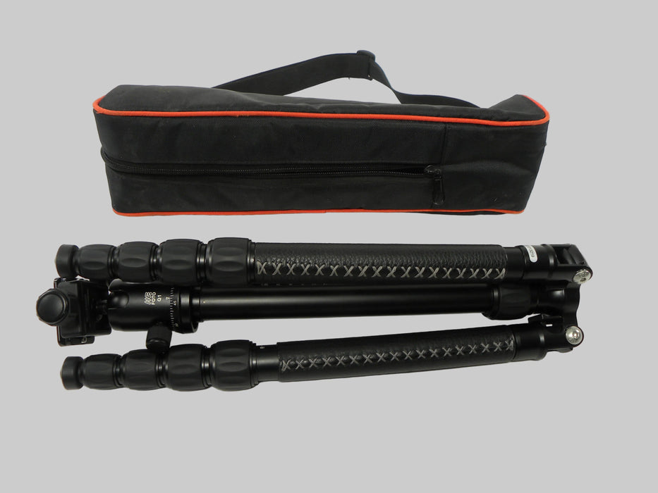 MeFoto Roadtrip Tripod w/PMU50 Quick release ball head