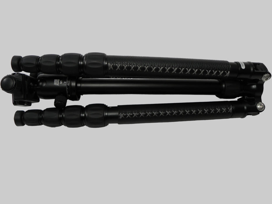 MeFoto Roadtrip Tripod w/PMU50 Quick release ball head