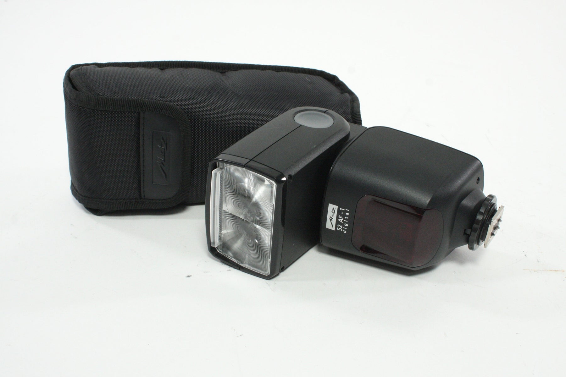 Metz Mecablitz 45 CL-4 Digital Handle Mount Flash