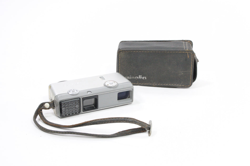 Minolta  - 16 E.E. 16mm Camera with 20mm f/2.5 Lens