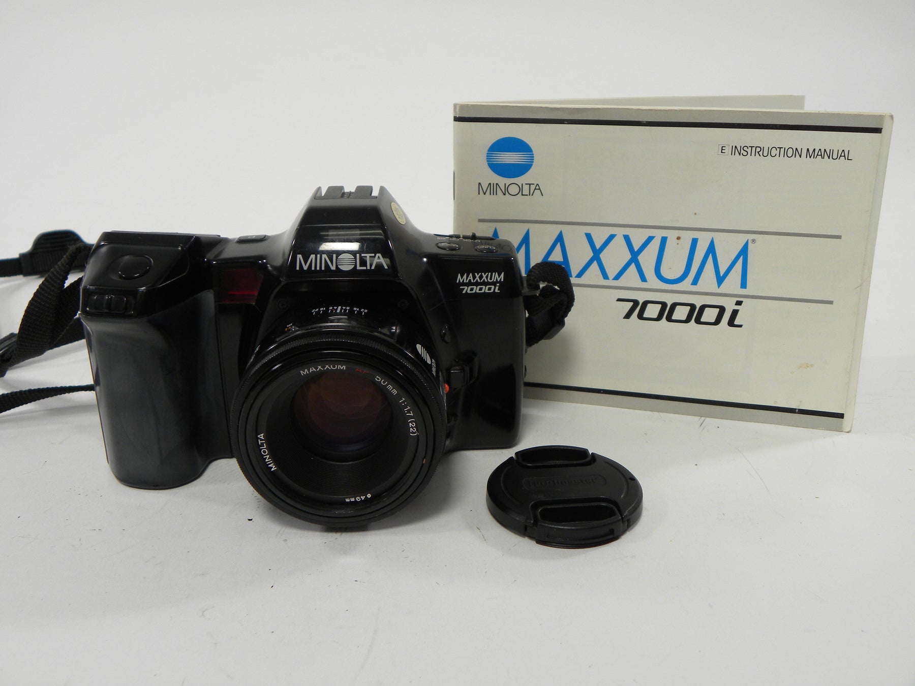 Minolta 7000i 35mm SLR w/Maxxum AF 50mm f1.7