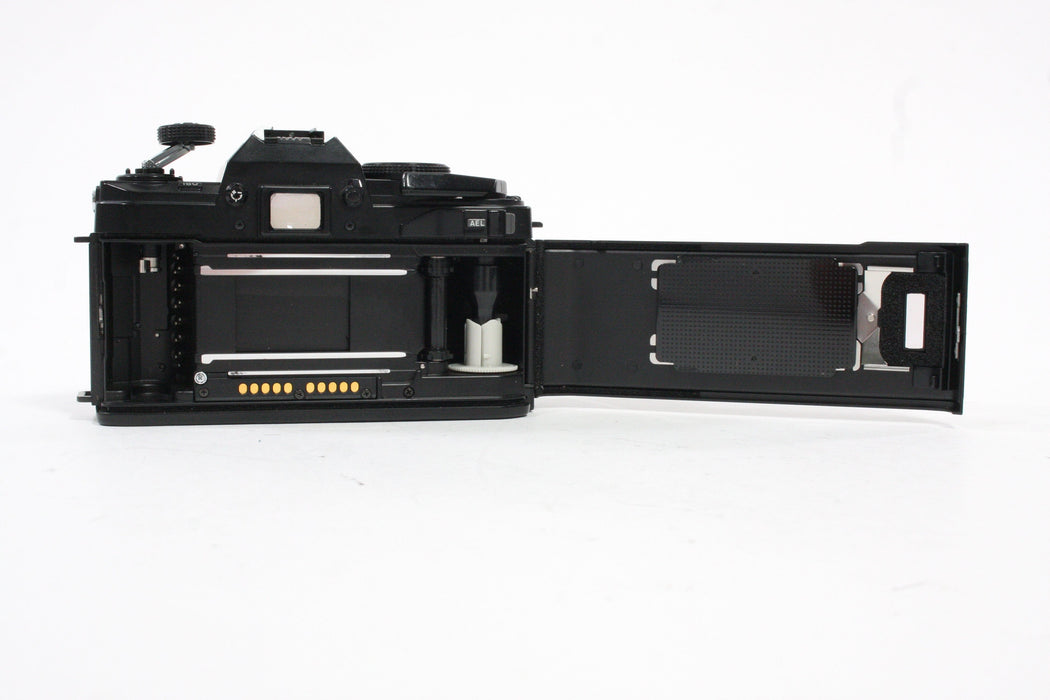 Minolta AF 9000 35mm SLR Camera with MD-90 Winder Battery Grip