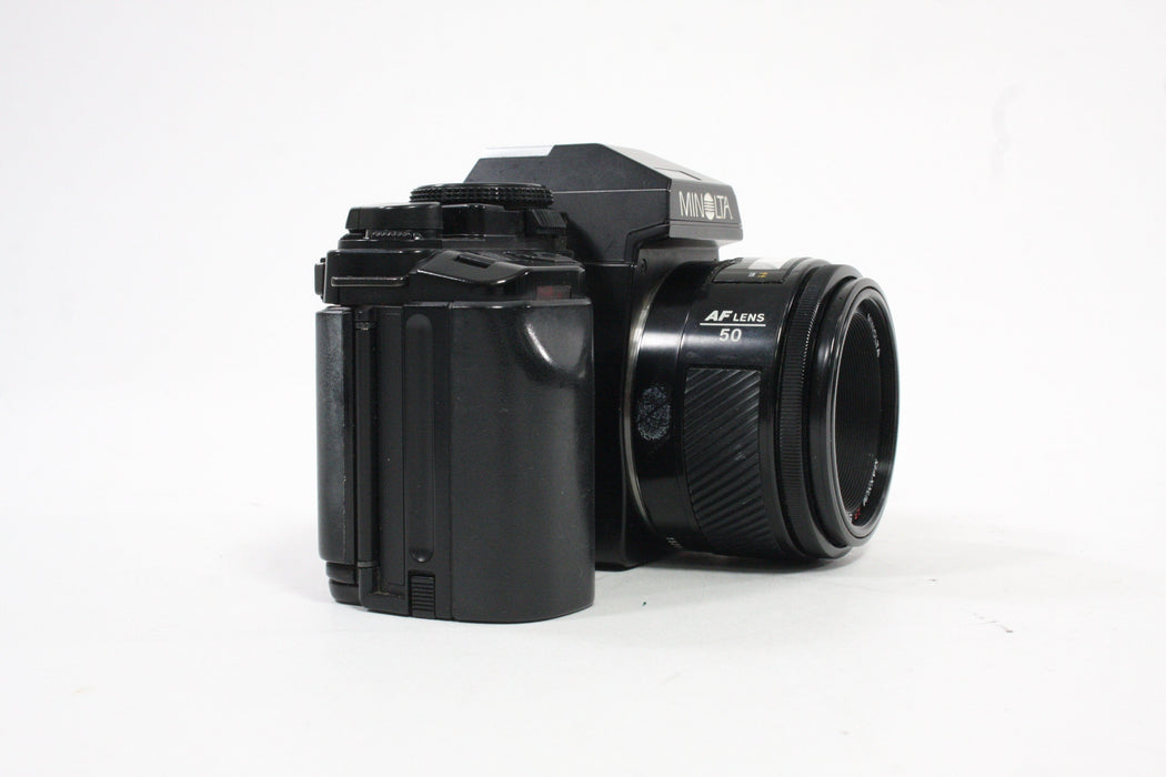 Minolta AF 9000 35mm SLR Camera with MD-90 Winder Battery Grip