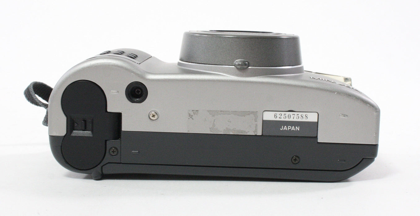 Minolta Freedom Zoom 140EX 35mm Point-and-Shoot Camera