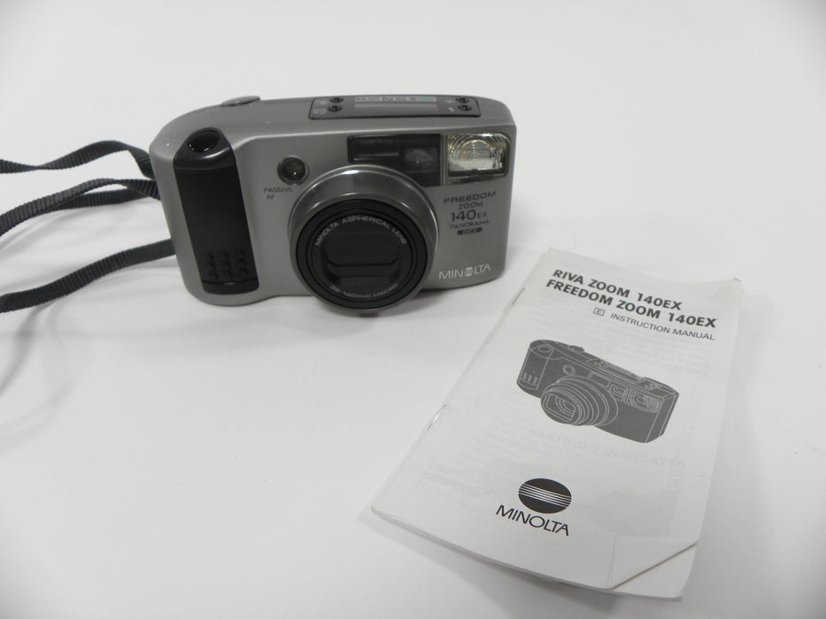 Minolta Freedom Zoom 140ex Panorama Date 35mm Camera